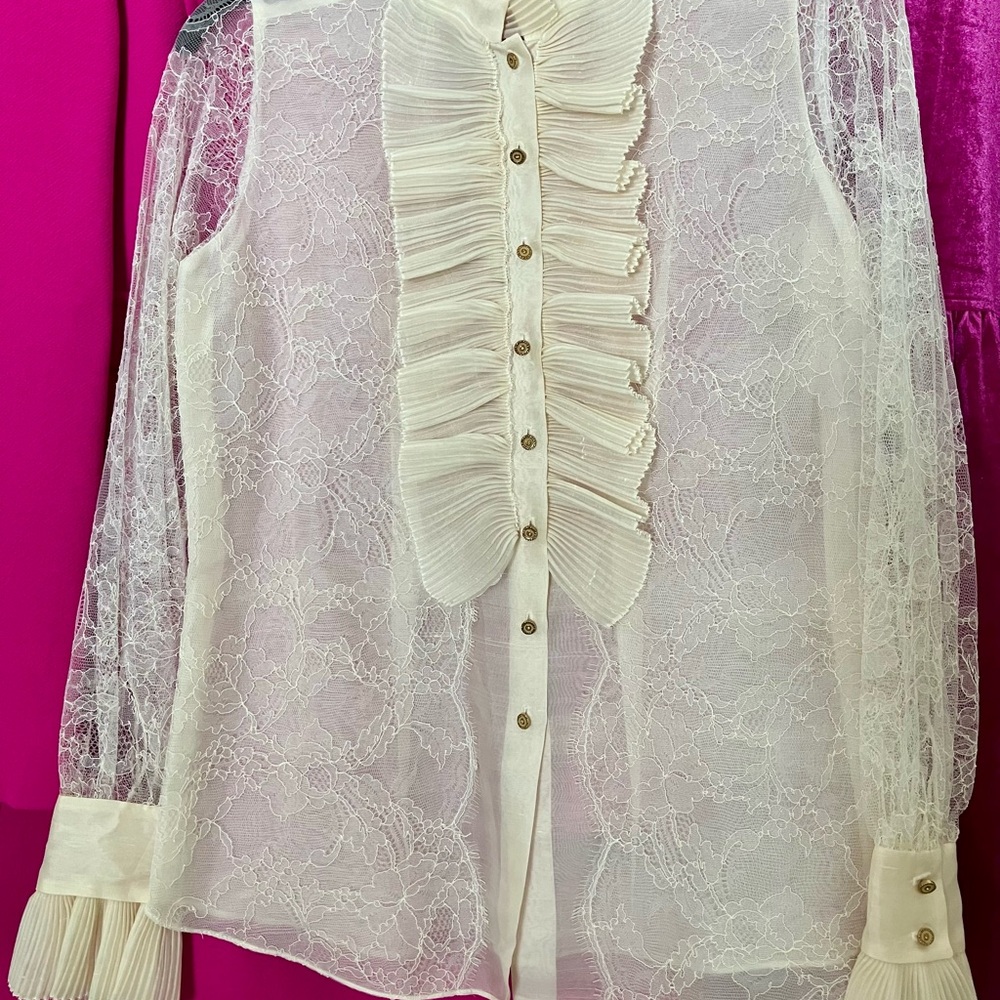 Oscar de la Renta Ivory Lace Blouse with Ruffles, 100% Silk